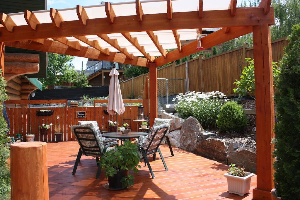 A Okanagan Lakeview Inn Келоуна Экстерьер фото