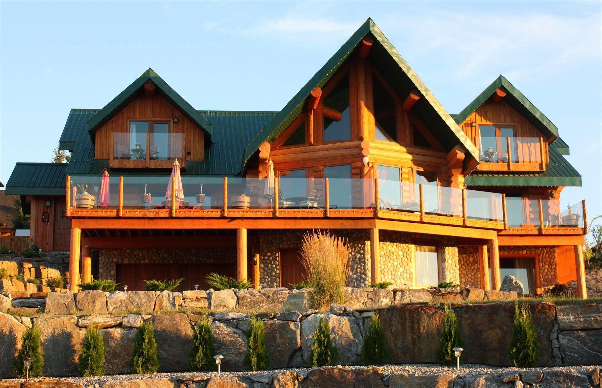 A Okanagan Lakeview Inn Келоуна Экстерьер фото
